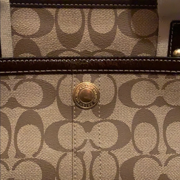 (Real)Coach Handbag - Picture 3 of 6